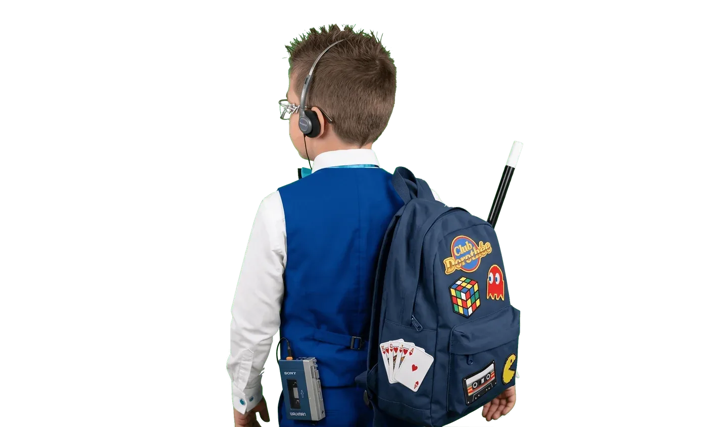 De l'enfant qui ne levait pas la main au speaker devant 3 000 personnes